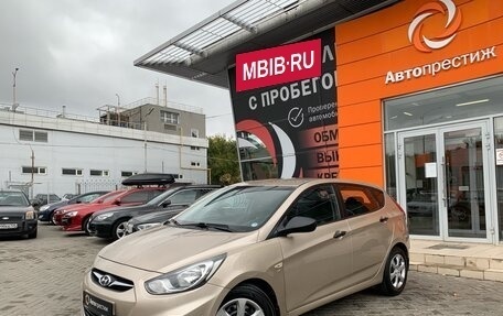 Hyundai Solaris II рестайлинг, 2013 год, 960 000 рублей, 3 фотография