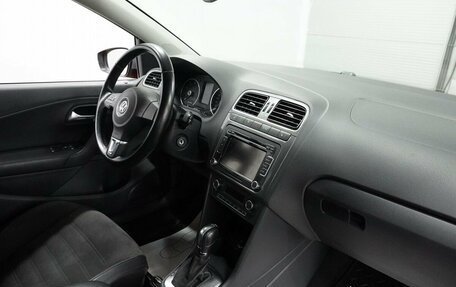 Volkswagen Polo VI (EU Market), 2013 год, 1 150 000 рублей, 11 фотография