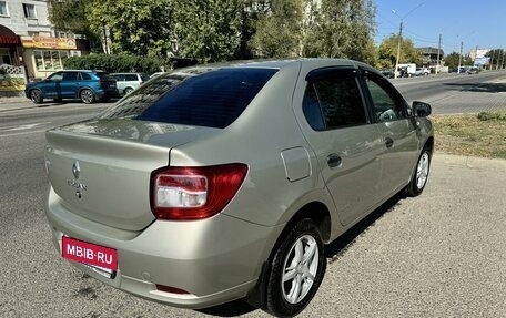 Renault Logan II, 2016 год, 890 000 рублей, 3 фотография