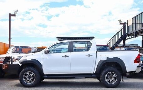 Toyota Hilux VIII, 2021 год, 4 475 000 рублей, 2 фотография