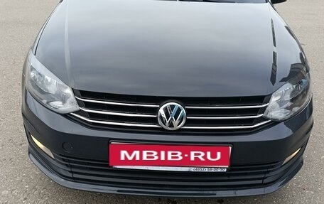 Volkswagen Polo VI (EU Market), 2017 год, 890 000 рублей, 2 фотография