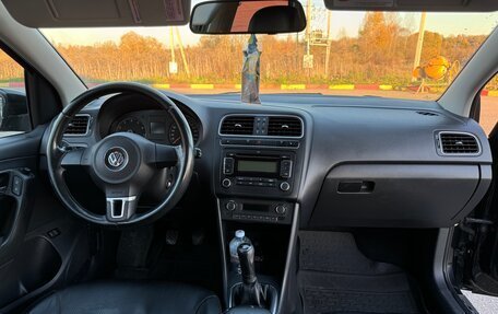 Volkswagen Polo VI (EU Market), 2012 год, 750 000 рублей, 10 фотография