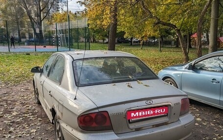 Hyundai Sonata IV рестайлинг, 2002 год, 190 000 рублей, 2 фотография