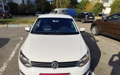 Volkswagen Polo VI (EU Market), 2012 год, 750 000 рублей, 1 фотография