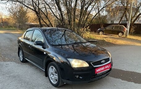 Ford Focus II рестайлинг, 2005 год, 349 500 рублей, 2 фотография