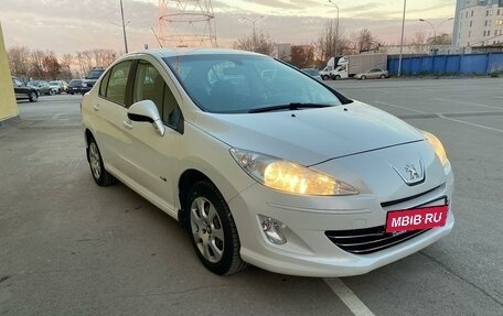 Peugeot 408 I рестайлинг, 2014 год, 770 000 рублей, 4 фотография