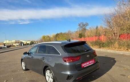 KIA cee'd III, 2021 год, 2 500 000 рублей, 3 фотография