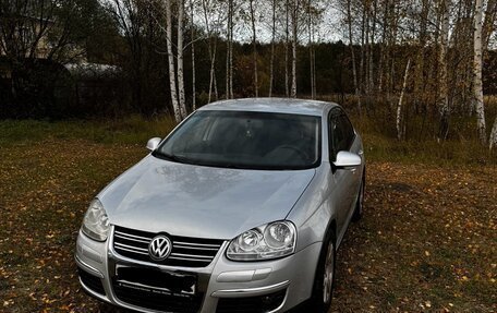 Volkswagen Jetta VI, 2008 год, 720 000 рублей, 1 фотография