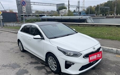 KIA cee'd III, 2018 год, 1 700 000 рублей, 2 фотография