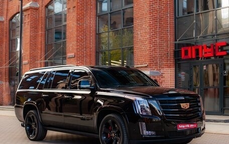 Cadillac Escalade IV, 2017 год, 6 950 000 рублей, 1 фотография