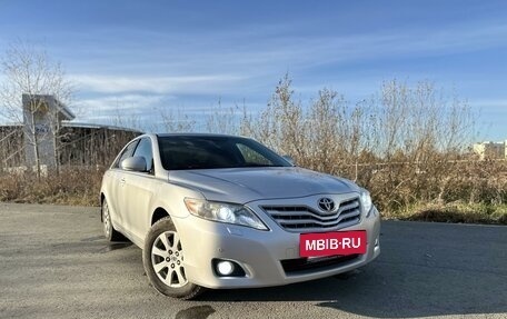 Toyota Camry, 2011 год, 1 400 000 рублей, 2 фотография