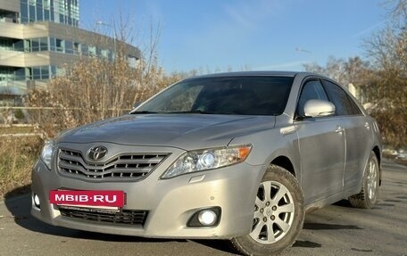 Toyota Camry, 2011 год, 1 400 000 рублей, 3 фотография