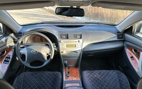 Toyota Camry, 2011 год, 1 400 000 рублей, 17 фотография