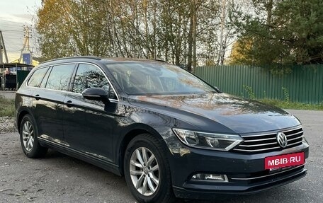 Volkswagen Passat B8 рестайлинг, 2019 год, 2 500 000 рублей, 2 фотография