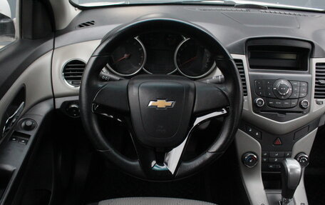 Chevrolet Cruze II, 2011 год, 800 000 рублей, 8 фотография