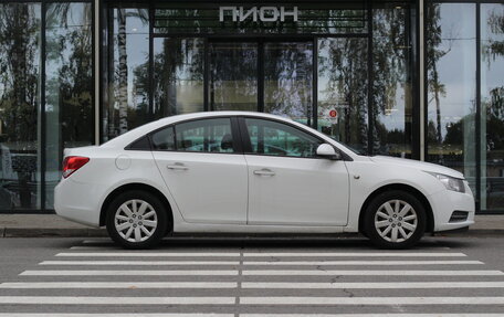 Chevrolet Cruze II, 2011 год, 800 000 рублей, 4 фотография