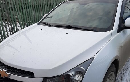 Chevrolet Cruze II, 2010 год, 750 000 рублей, 8 фотография