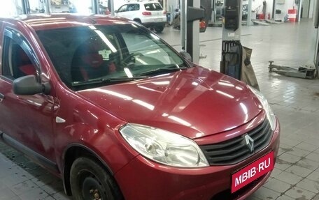 Renault Sandero I, 2012 год, 660 000 рублей, 1 фотография