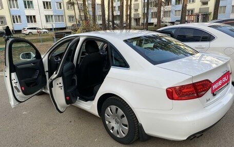 Audi A4, 2010 год, 1 175 000 рублей, 4 фотография