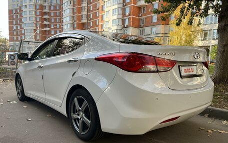 Hyundai Avante, 2011 год, 820 000 рублей, 4 фотография