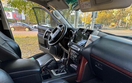 Toyota Land Cruiser Prado 150 рестайлинг 2, 2015 год, 3 500 000 рублей, 12 фотография