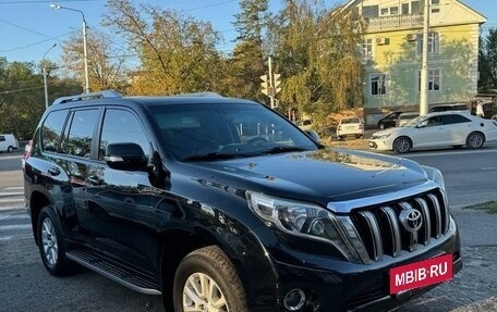 Toyota Land Cruiser Prado 150 рестайлинг 2, 2015 год, 3 500 000 рублей, 11 фотография