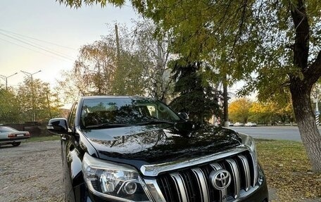 Toyota Land Cruiser Prado 150 рестайлинг 2, 2015 год, 3 500 000 рублей, 18 фотография