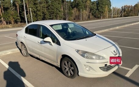 Peugeot 408 I рестайлинг, 2012 год, 440 000 рублей, 4 фотография