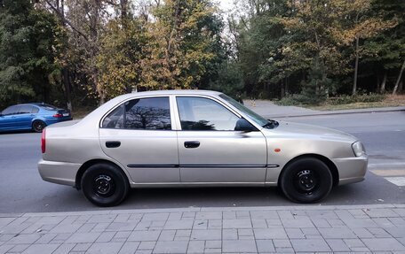 Hyundai Accent II, 2004 год, 450 000 рублей, 8 фотография