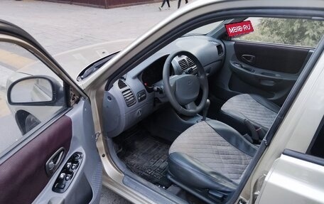 Hyundai Accent II, 2004 год, 450 000 рублей, 11 фотография