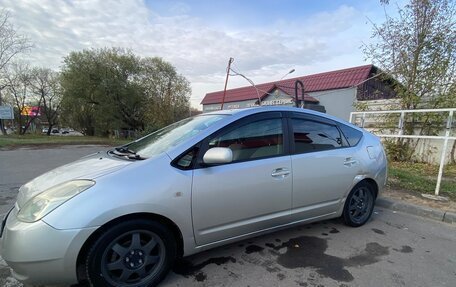 Toyota Prius, 2003 год, 620 000 рублей, 9 фотография