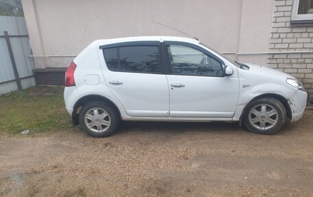 Renault Logan I, 2011 год, 475 000 рублей, 7 фотография