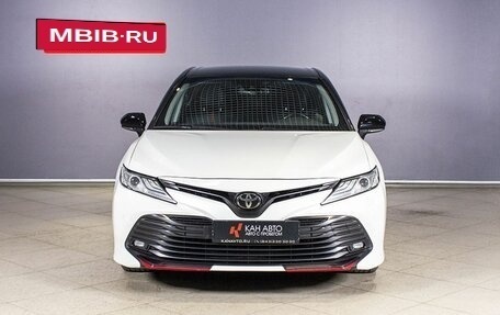 Toyota Camry, 2020 год, 2 983 000 рублей, 10 фотография