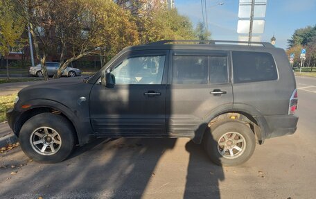 Mitsubishi Montero III, 2000 год, 750 000 рублей, 2 фотография