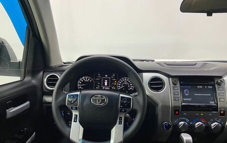 Toyota Tundra II, 2018 год, 7 600 000 рублей, 9 фотография