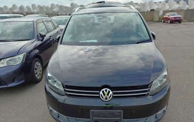 Volkswagen Touran III, 2014 год, 995 000 рублей, 1 фотография