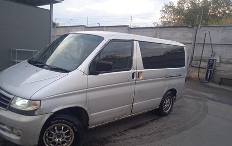 Mazda Bongo Friendee i рестайлинг, 2000 год, 300 000 рублей, 2 фотография