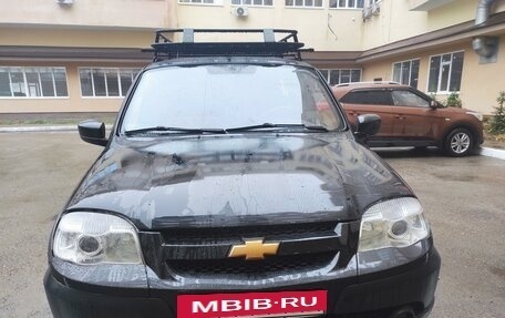 Chevrolet Niva I рестайлинг, 2013 год, 590 000 рублей, 2 фотография