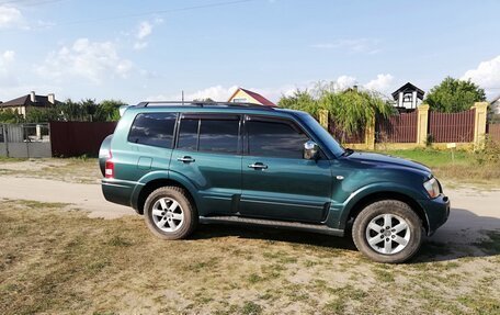 Mitsubishi Pajero III рестайлинг, 2005 год, 1 150 000 рублей, 30 фотография