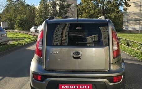 KIA Soul I рестайлинг, 2011 год, 900 000 рублей, 3 фотография