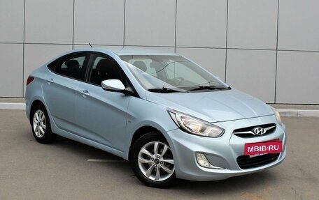 Hyundai Solaris II рестайлинг, 2011 год, 855 200 рублей, 6 фотография