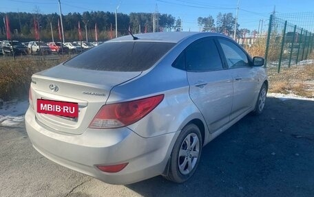 Hyundai Solaris II рестайлинг, 2012 год, 749 000 рублей, 3 фотография