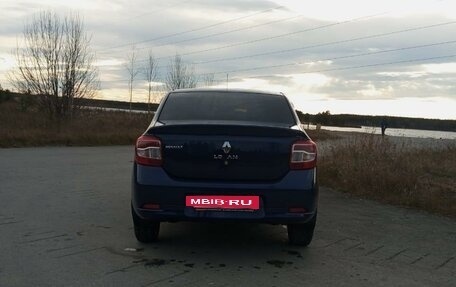 Renault Logan II, 2017 год, 950 000 рублей, 6 фотография