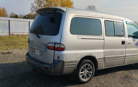 Hyundai Starex I рестайлинг, 2007 год, 550 000 рублей, 3 фотография