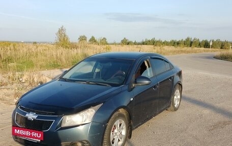 Chevrolet Cruze II, 2012 год, 690 000 рублей, 6 фотография