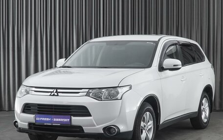 Mitsubishi Outlander III рестайлинг 3, 2014 год, 1 659 000 рублей, 5 фотография