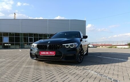 BMW 5 серия, 2019 год, 3 250 000 рублей, 1 фотография