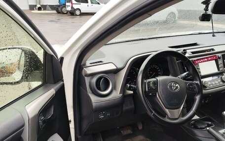 Toyota RAV4, 2015 год, 2 135 000 рублей, 5 фотография