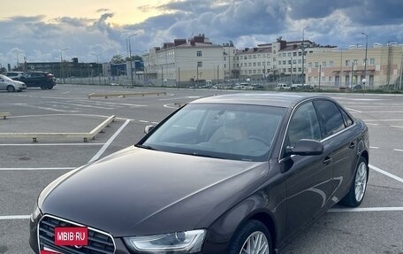 Audi A4, 2013 год, 1 800 000 рублей, 4 фотография