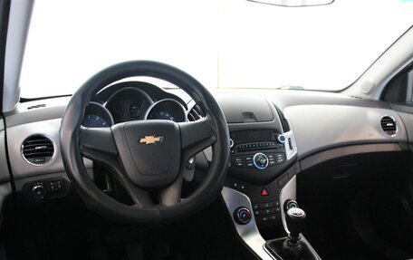 Chevrolet Cruze II, 2013 год, 879 000 рублей, 15 фотография